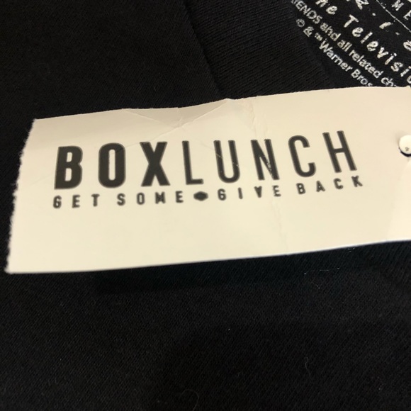 NWT Men’s Boxlunch Friends Shirt - Picture 4 of 6